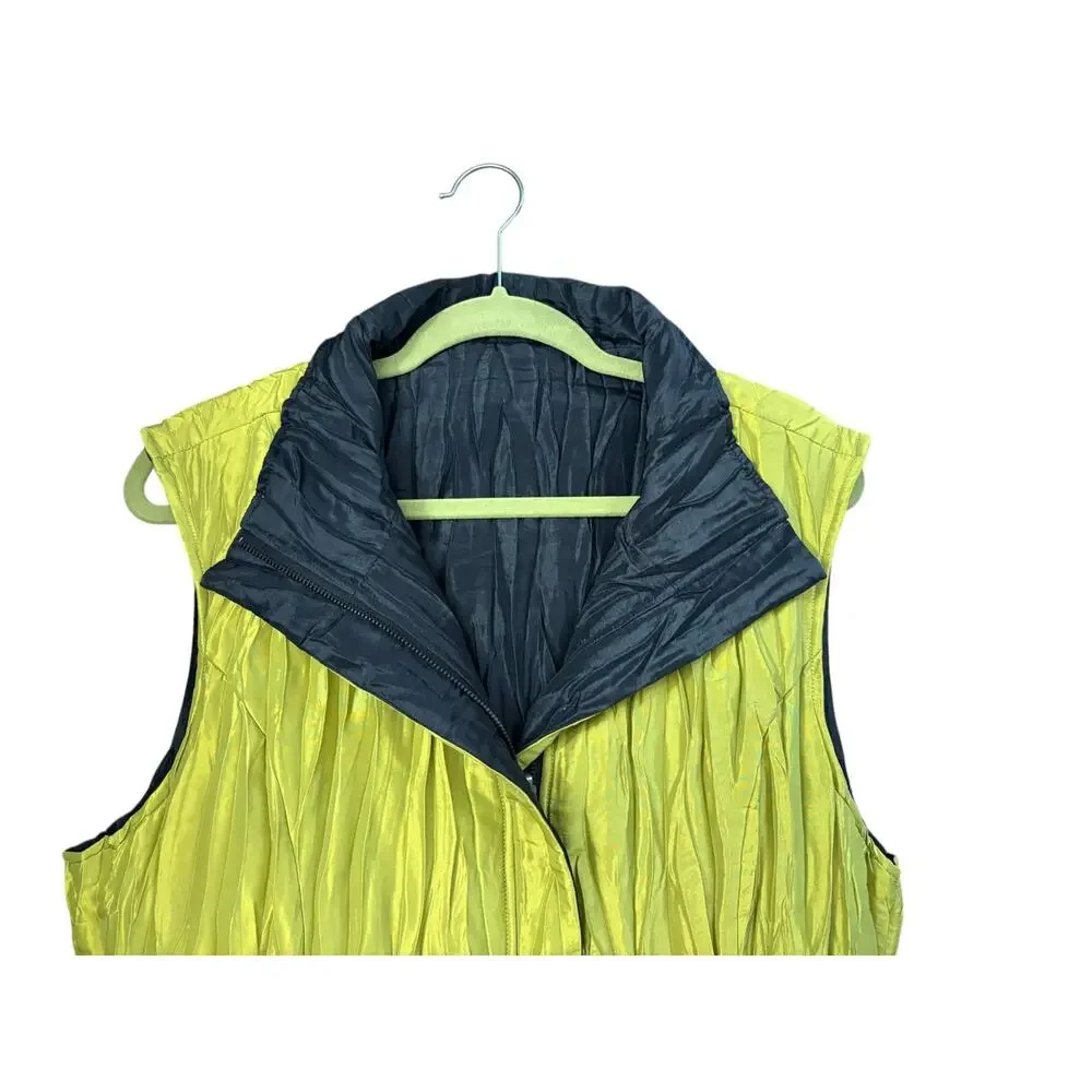 Women’s Reversible Vest Belted Chartreuse & Black Lightweight NO Tags Autumn